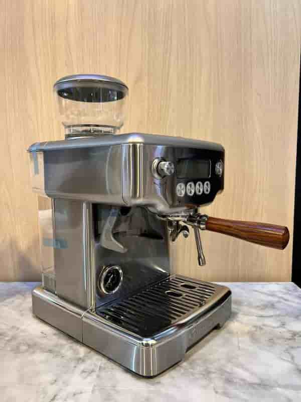 ESPRESSO MAKER MEBASHI ME-CCM2073 mr-kitchenn-4